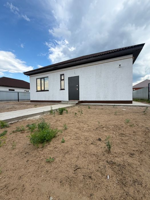 Продается часный дом в Асане