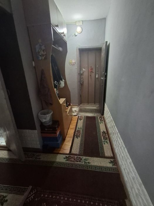 Yunusobod 17 kvartal  1xonali uy sotiladi
