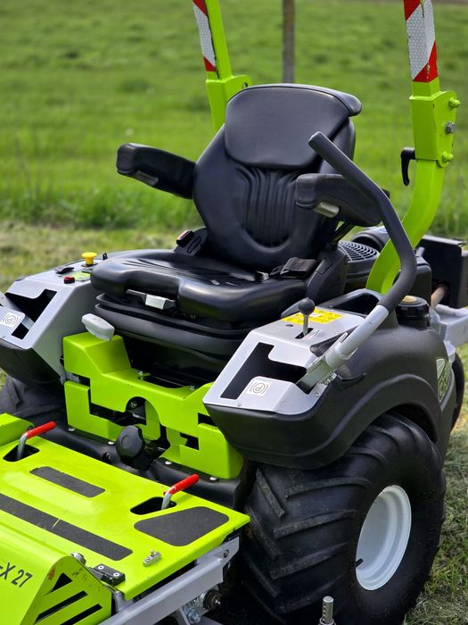 Tractoras gazon iarba vegetatie inalta Profesional Uz comercial GRILLO ...