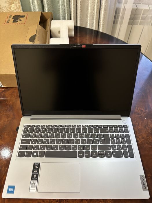 Продам ноутбук Lenovo