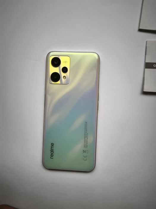 Телефон Realme 9 5 G