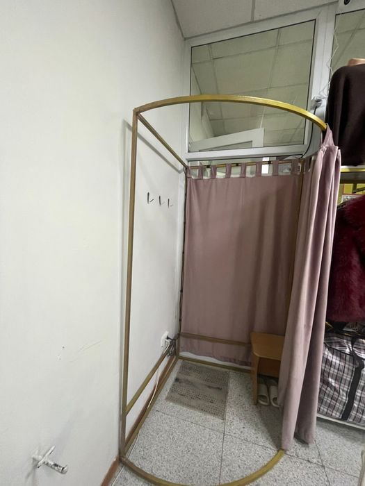 Стилаж маникены примерочная