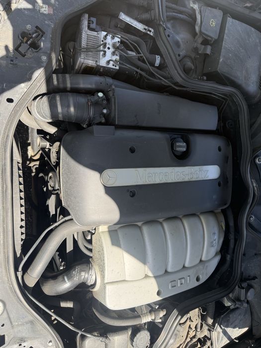 Мерцедес Е270 2,7цди 177кс на части/W211 E270 cdi 177ks na chasti automat