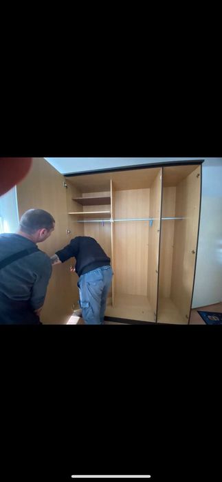 Гардероб за спалня с 4 крила.Само лично предаване!!!!