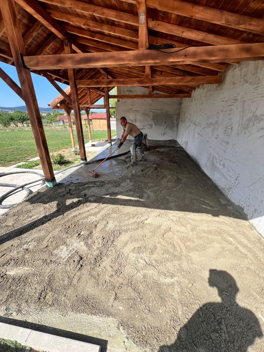 Машинна подова замазка – Бързо, качествено, на топ цени!