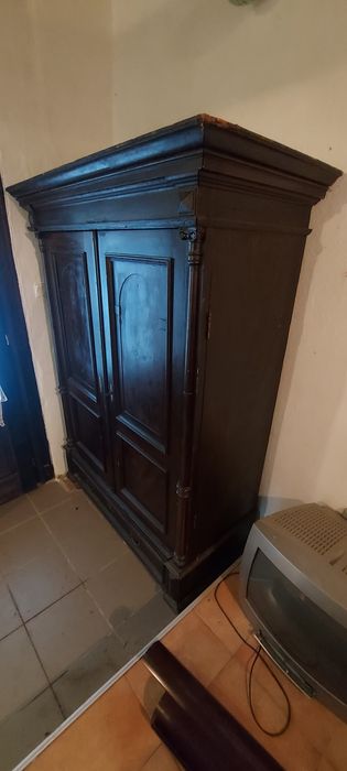 Dulap rustic cu modele