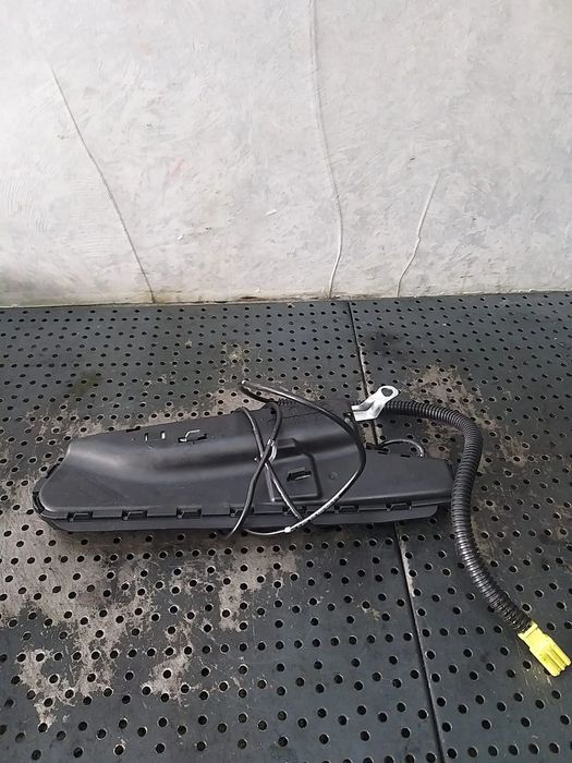 Airbag scaun dreapta audi a3 8p 30379916d 8p4880242c