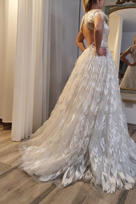 Vand rochie NOUA de mireasa