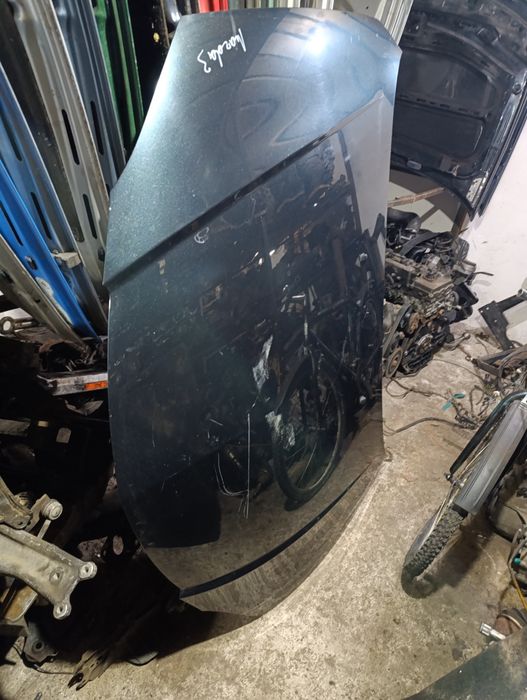 Капот на Мазда 3 2004г.в  из Германии