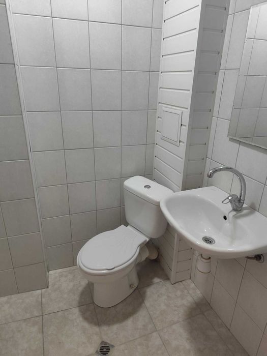 Дава се под наем Двустаен апартамент в Русе, Широк център - 55 кв.м за 298.86 € - Снимка #3