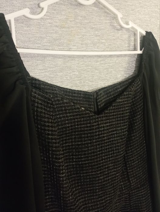 Продаются женские платья