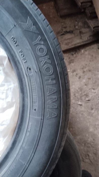 Продам шины на 16 215/60/16