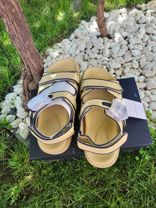 Оригинални сандали Tommy Hilfinger