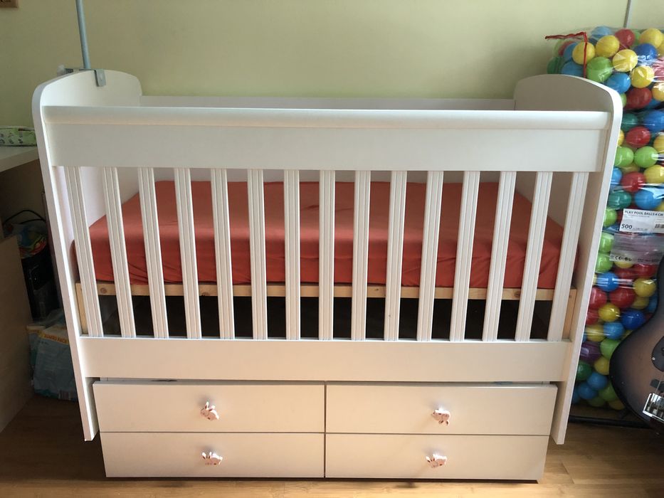 Българско бебешко легло - люлка