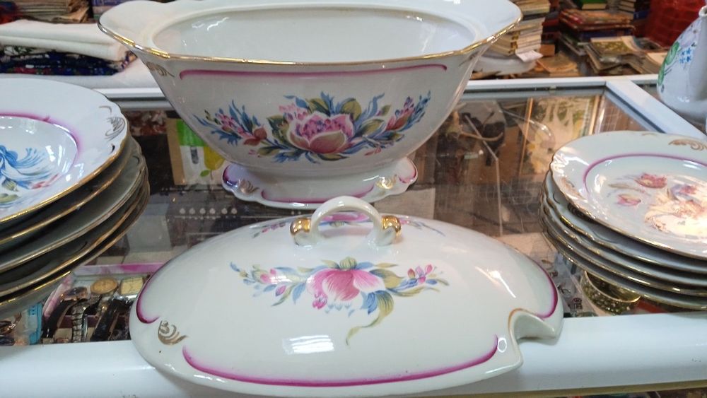 Продан сервиз на добор