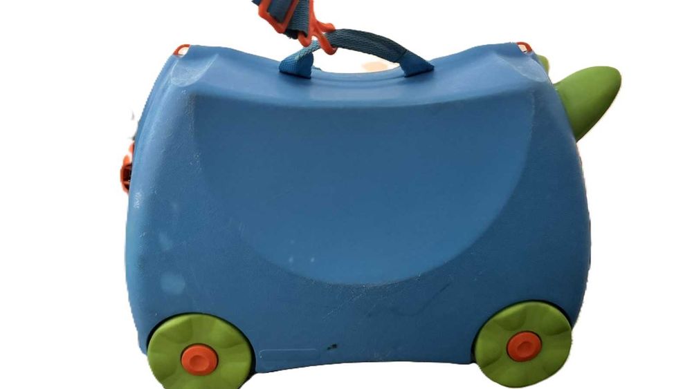 Детски Куфар на колела