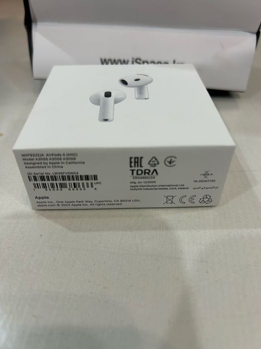 AirPods 4 шумоподовлением (ANS)