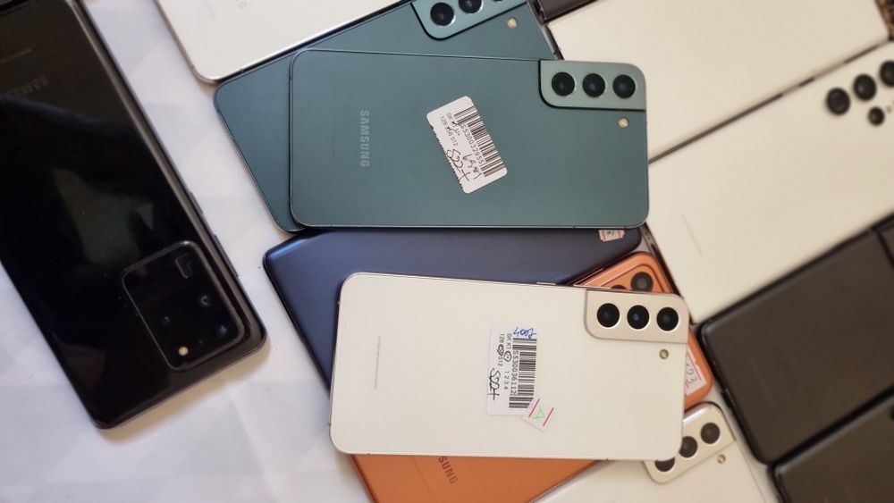 Samsung s22 plus 5G  256gb