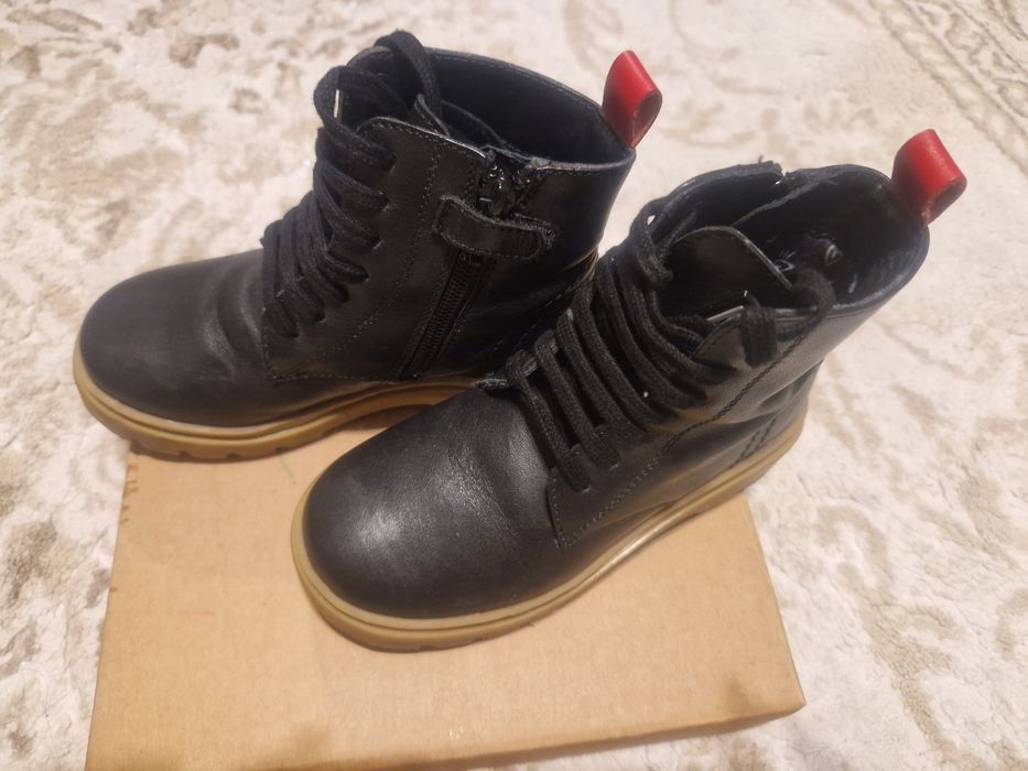 Детски ботушки от естествена кожа