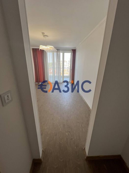 Продава се Едностаен апартамент в к.к. Слънчев бряг - 37 кв.м за 1520 €/кв.м - Снимка #4