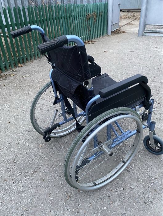 Коляска инвалидная