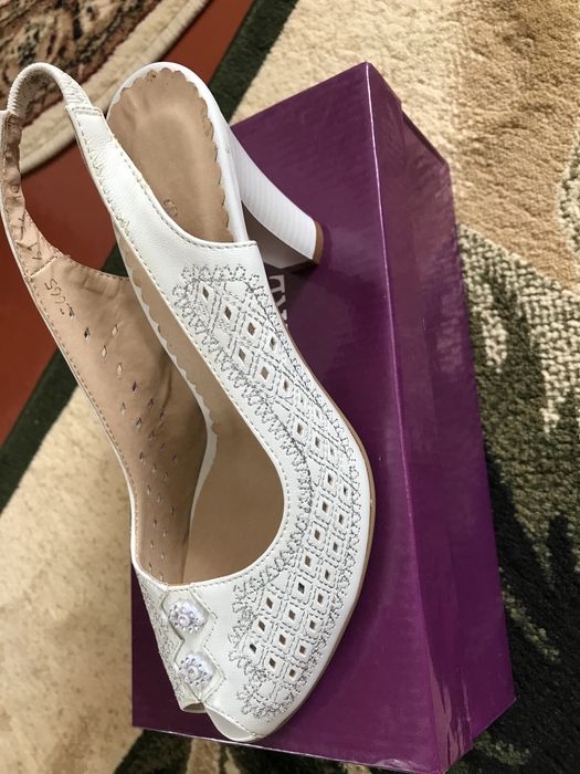 женские обуви