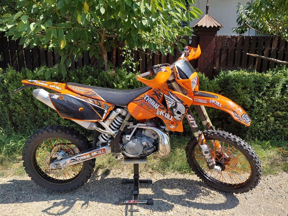 Vând Ktm exc 200