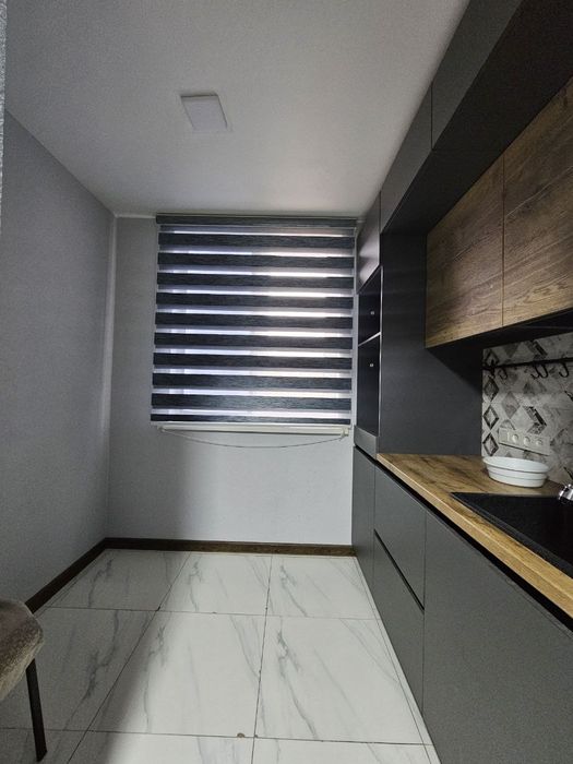 Чиланзар Г9 А квартал Ориентир Фархадский продаю Трёхкомнатную