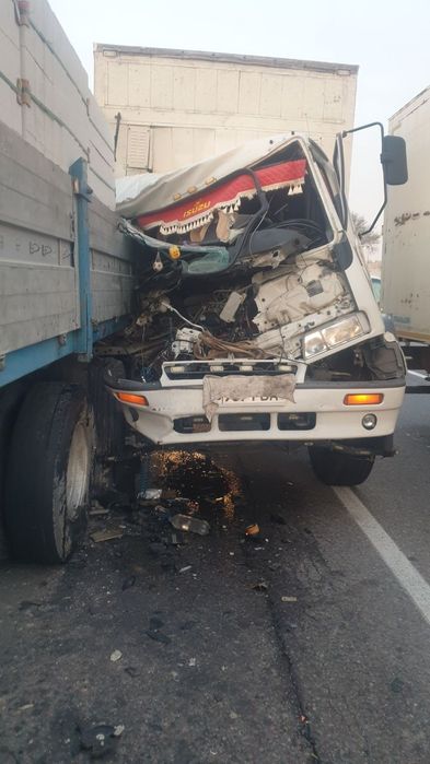 Кузавной ремонт грузовых автомобиле ИСУЗУ