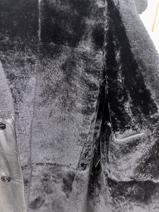 Продам мужскую дубленку