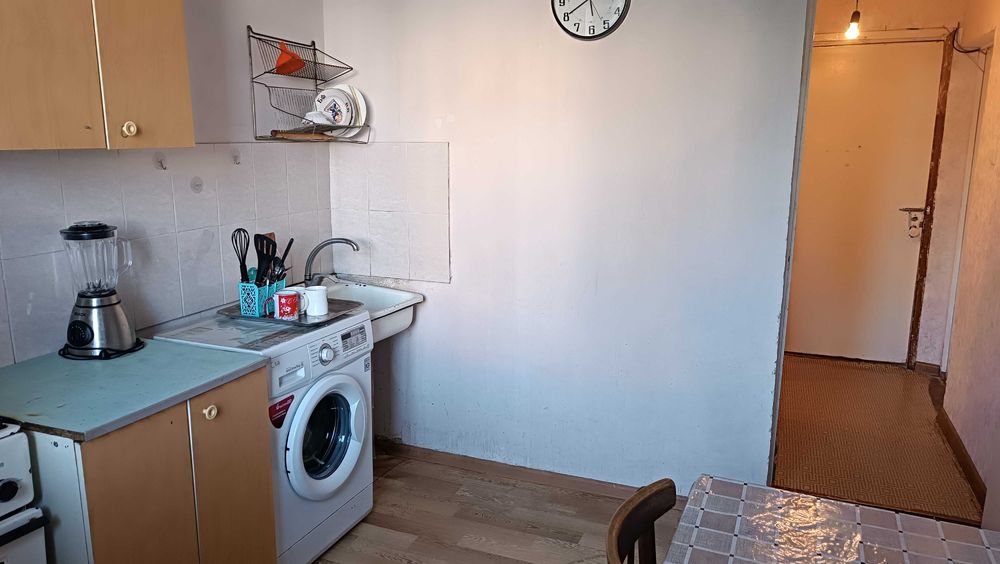 Продаётся своя однокомнатная квартира без посредников. До метро 5 мин