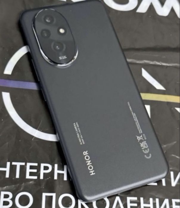 КАТО НОВ 512GB Honor 200 Vivacom Гаранция 2026 Black | Черен
