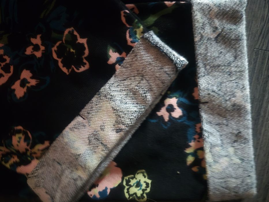 Оригинален екип на GUESS