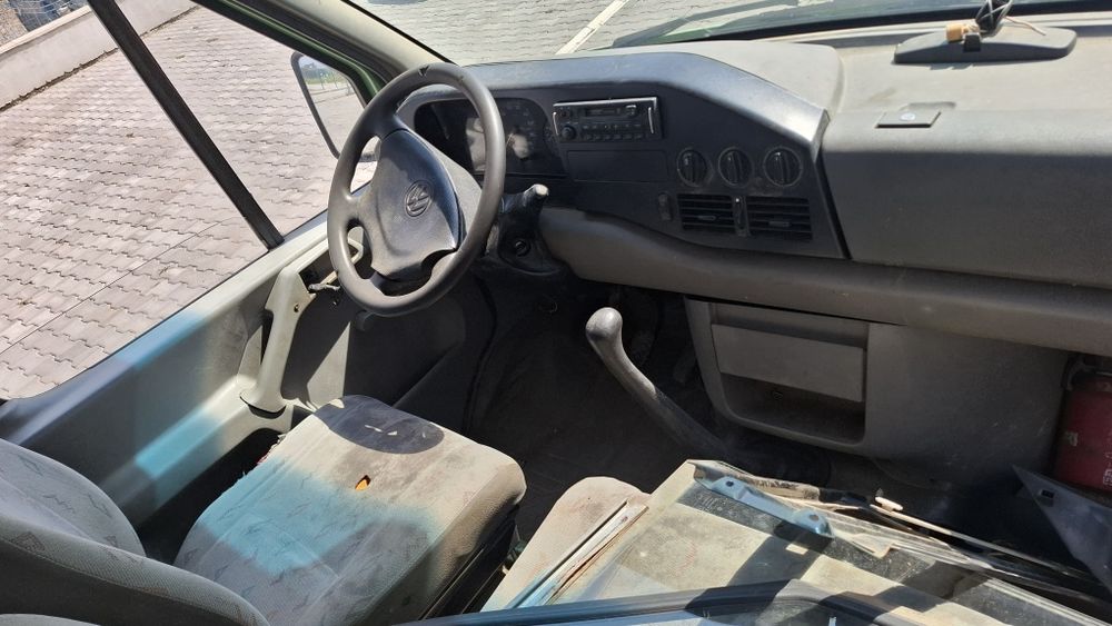 Vand capota,far,bara LT 28