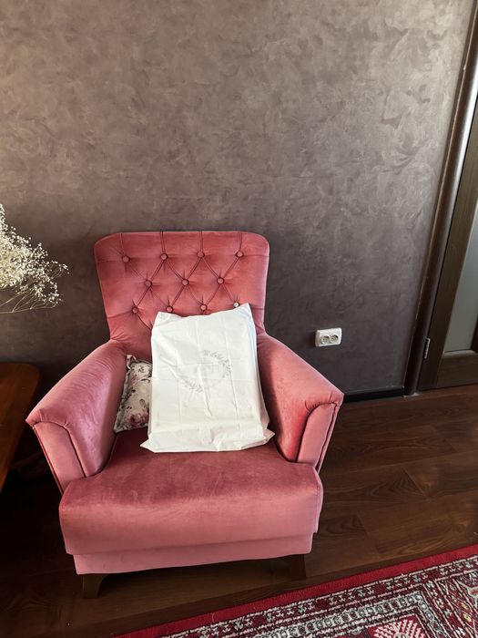 Комплект дивана с креслами