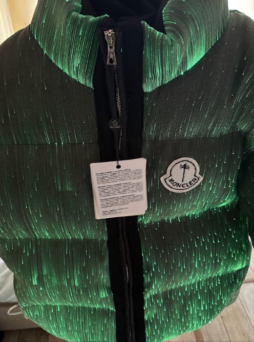 Якета:Moncler x Palm Angles