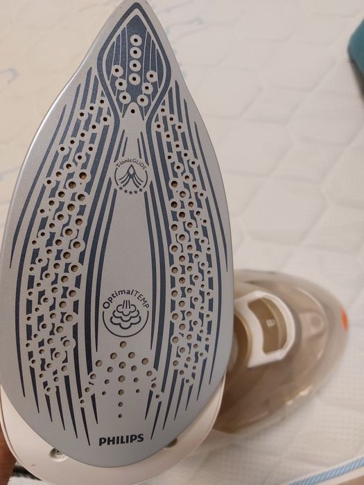 Парна Станция PHILIPS GC9642