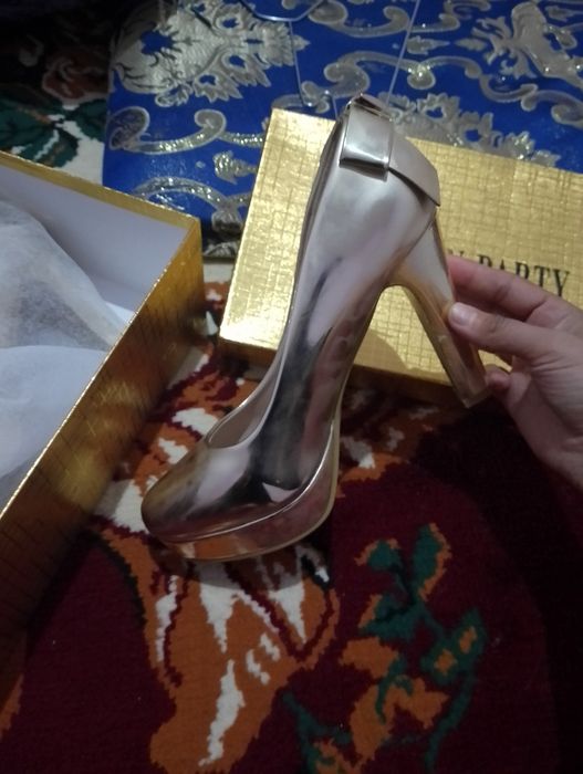 Обувь сапоги женские