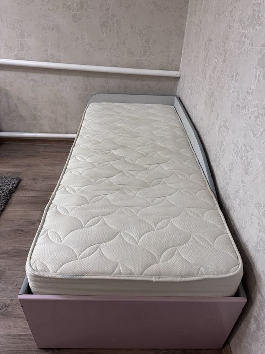 Продам   кровать
