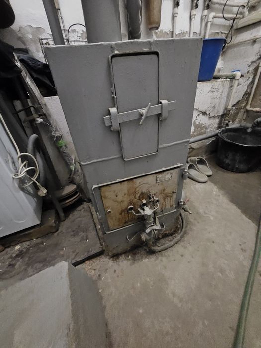 Продам печку газ дрова уголь