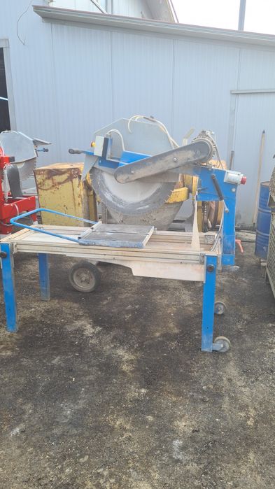 mașina de taiat caramida 220 volti BETA .cliper.noi sau usate