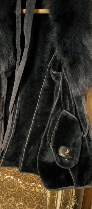 Женское пальто в идеальном состоянии