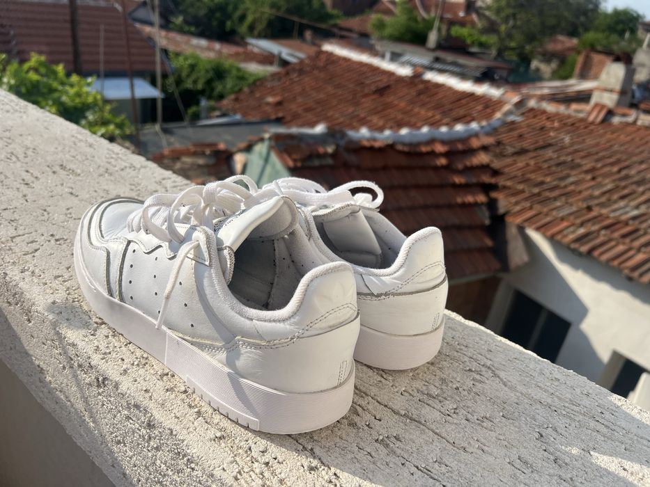 Adidas SuperCourt 42