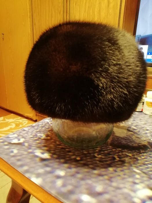 Продам берет норковый,новый