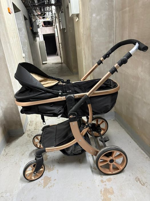 Коляска TEKNUM 608А