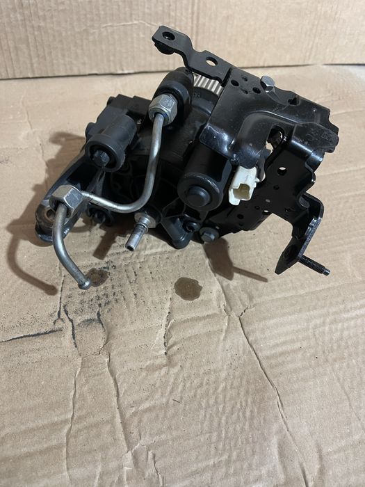 Pompa injectie 167003669R Renault Megane 4 1.5dci Dacia Duster A2C53351931
