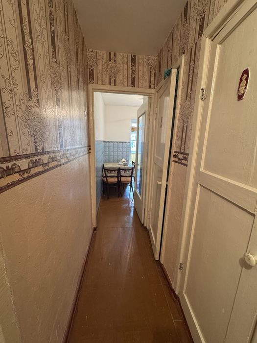 Срочно сотилади 2/1/4 Чирчик тройский , ориентир Физкултурний институт