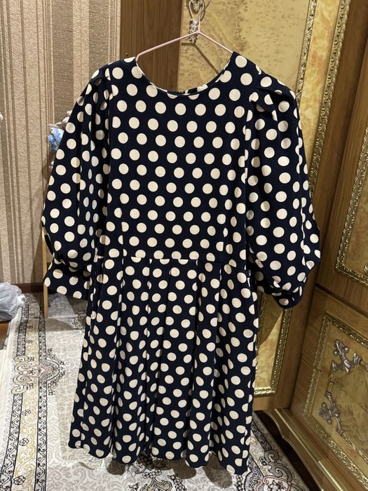 Qizil ko'ylak vecherniy