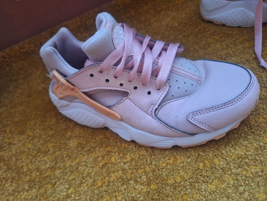 Nike Huarache Run 38.5