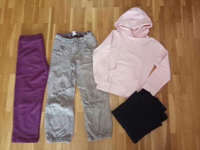 Дрешки за р.128, всичко за 5 лв